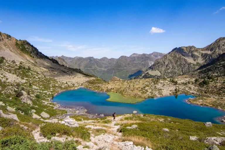 Visitez le village de Barèges, dans les Hautes-Pyrénées lors de votre passage à la station thermale.