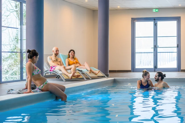 Résidence de tourisme avec piscine à Luz-Saint-Sauveur dans les Hautes-Pyrénées.